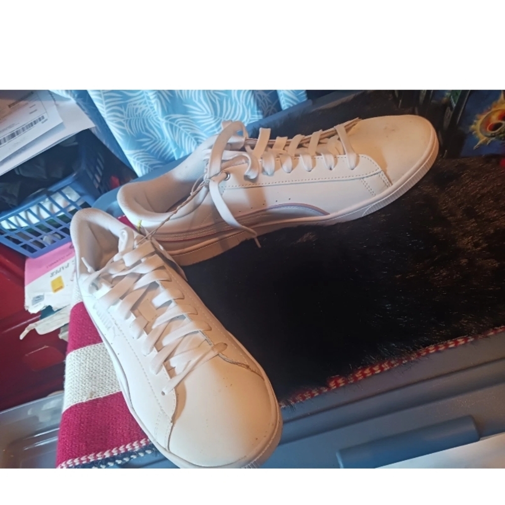 Puma Vikky  White Women's Sneakers Size 10 - Picture 7 of 8